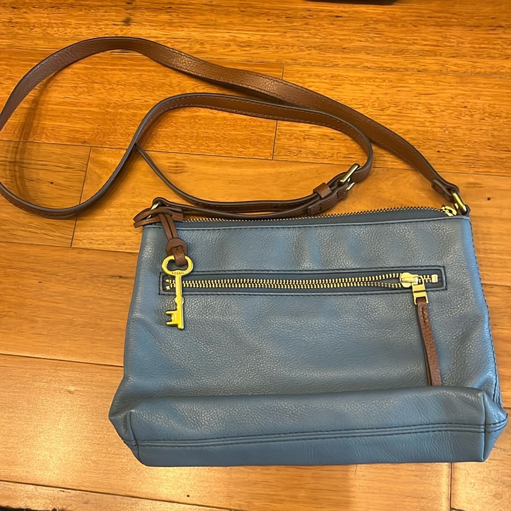 Fossil crossbody bag